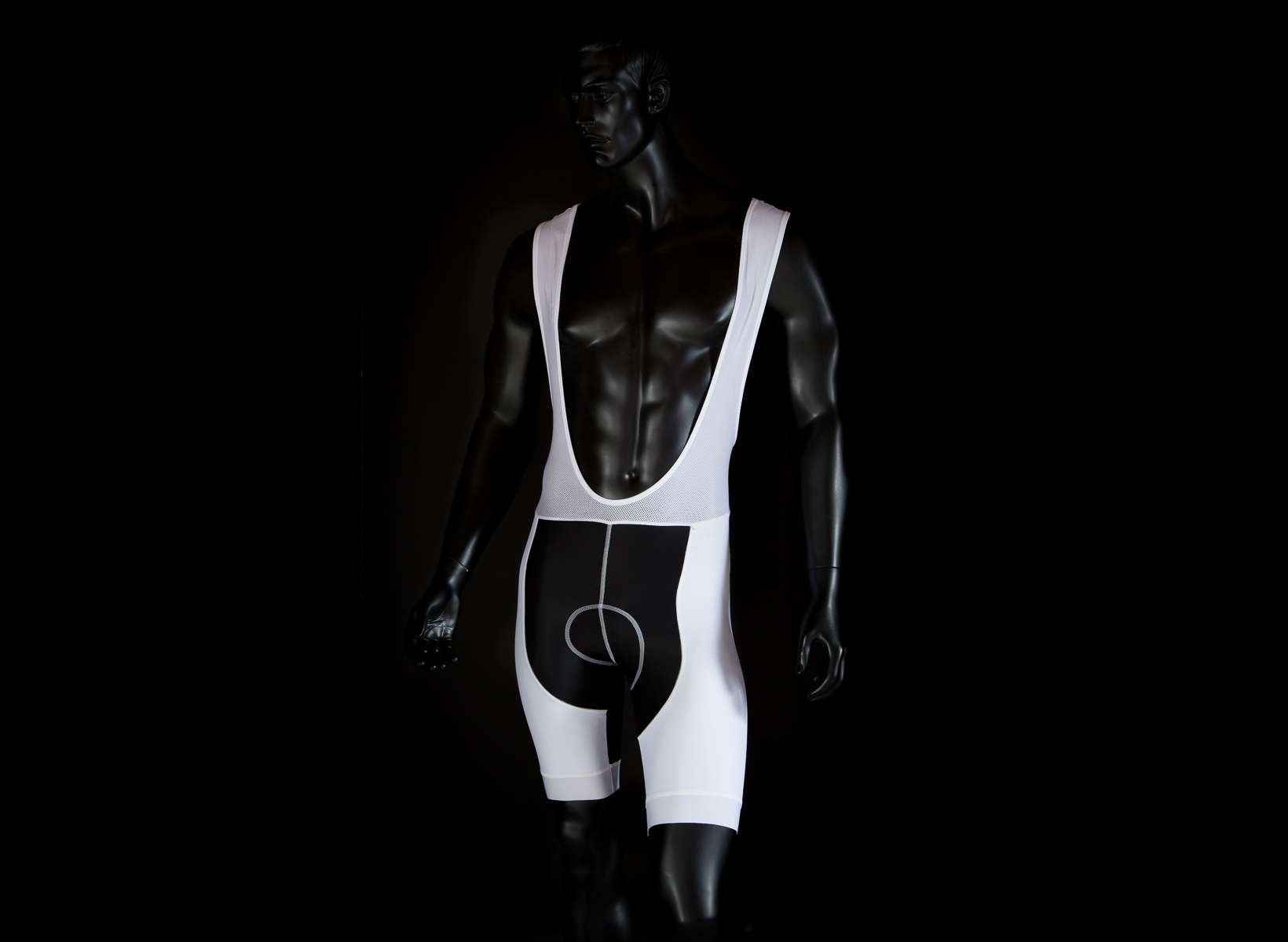 Triumph heren bib short kort_voorkant